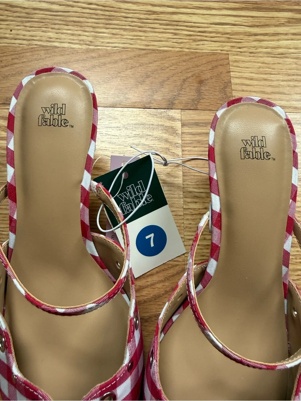 NWT Wild Fable Red White Gingham Bow Heels Size 7